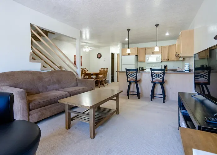 Circle J Club At Jeremy Ranch